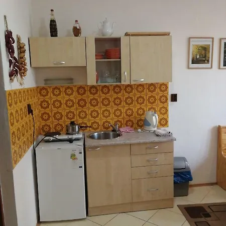 Apartment U Studanky Strachotin