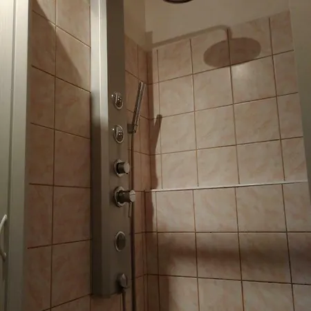 U Studanky Apartment Strachotin