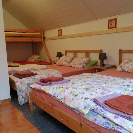 Apartment U Studanky Strachotin